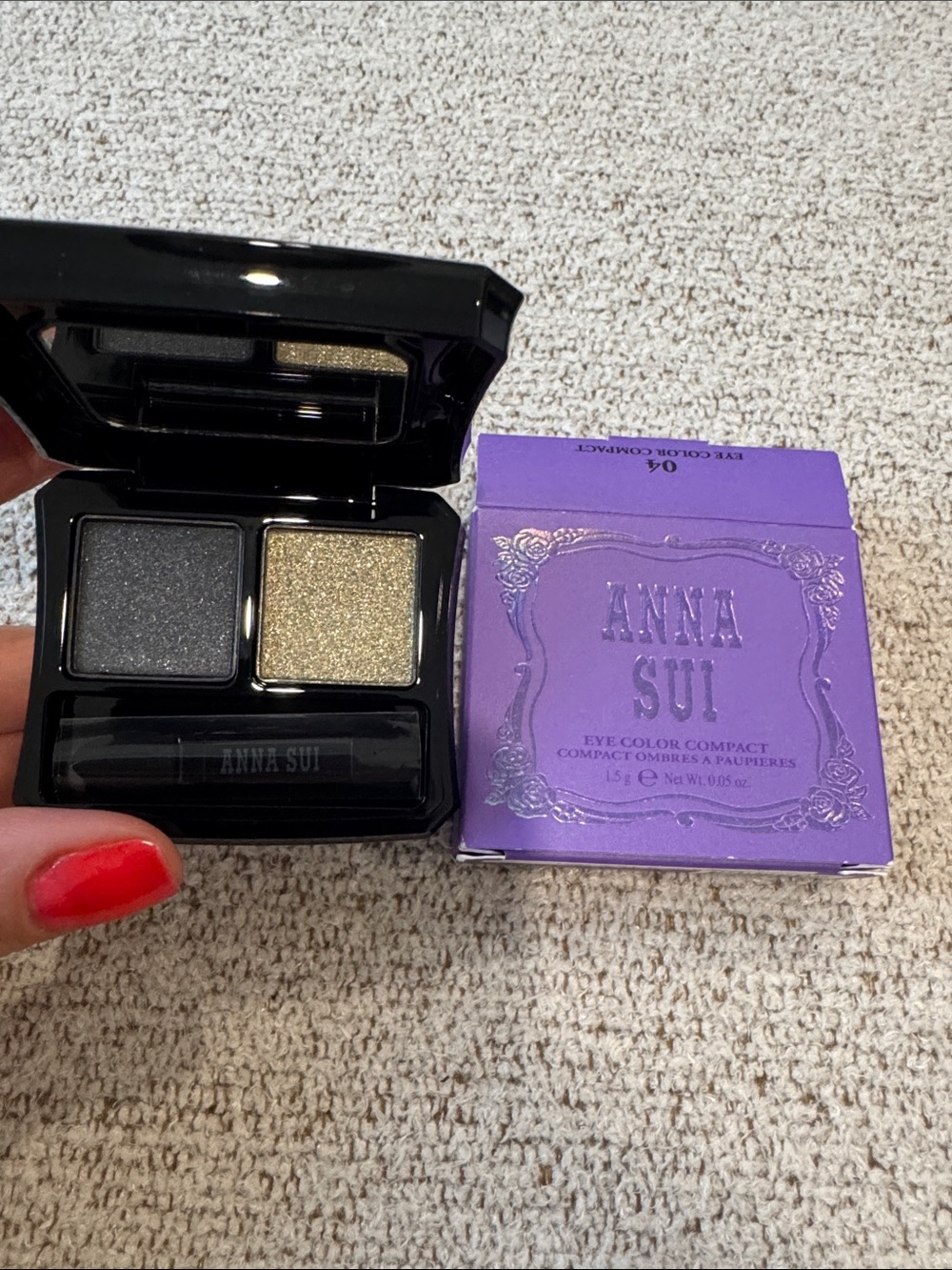 Anna Sui Eyeshadow Duo #4 — Charcoal Gray & Shimmery Gold
